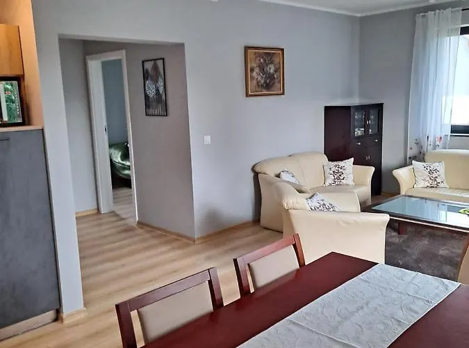 アパート Jelonek イェレニャ・グーラ