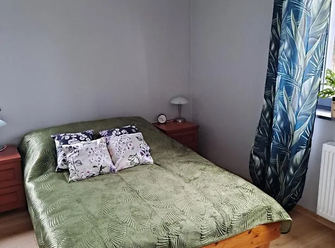 Jelonek アパート イェレニャ・グーラ