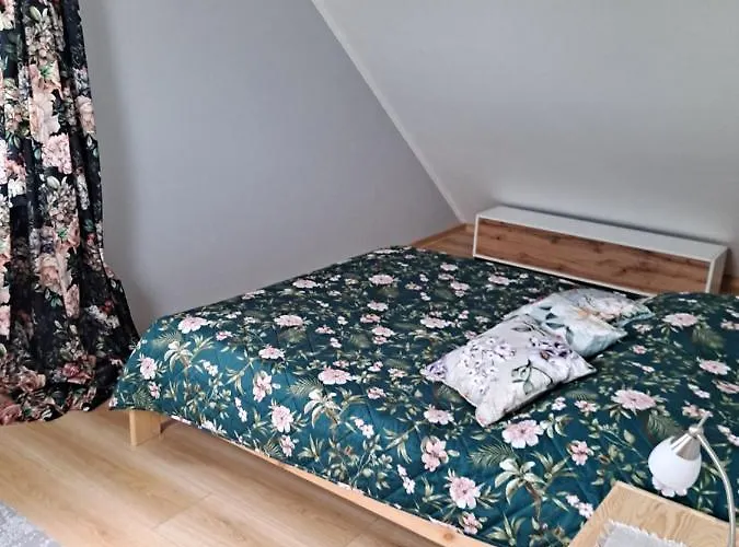 アパート Jelonek イェレニャ・グーラ