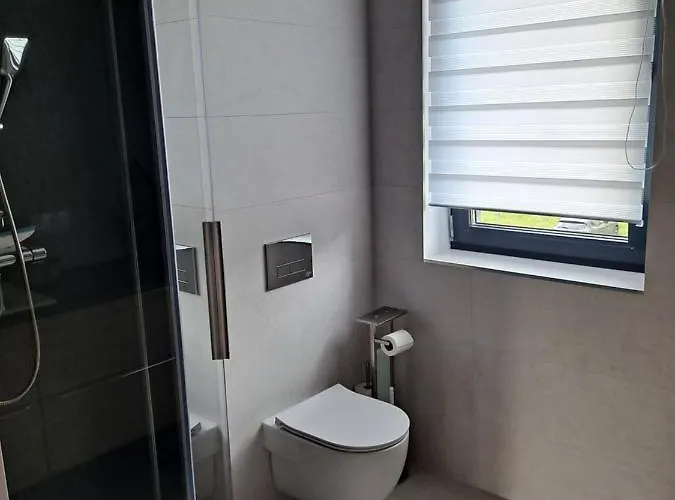 Jelonek アパート イェレニャ・グーラ